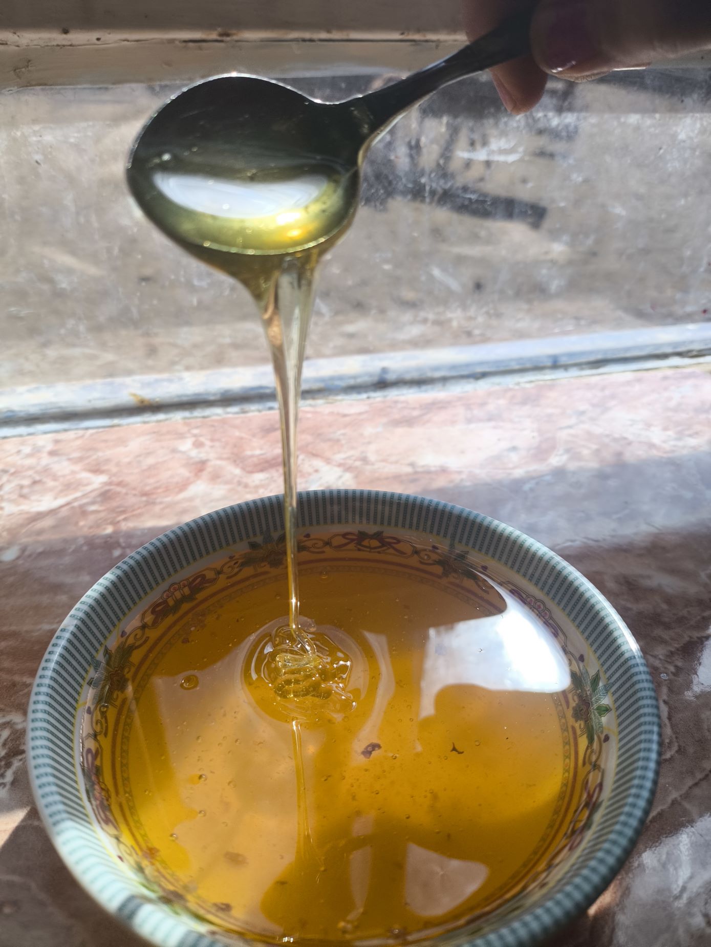 فروش عسل کاملا طبیعی وارگانیک